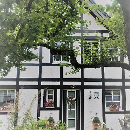 Feriendomizil Burg Apartment Overath Exterior foto